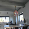 Hanglamp voor binnen boven de keukentafel