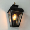 lamp met mooi authentiek glas in lood